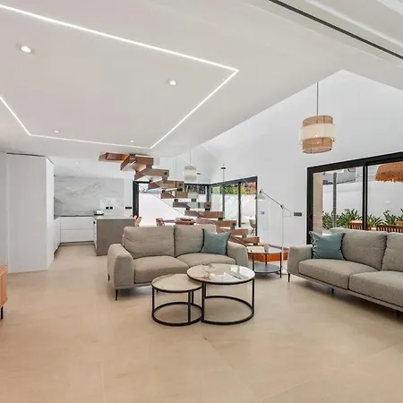 فيلة Golden Mile 4 Ensuite Br Private Pool ماربيا