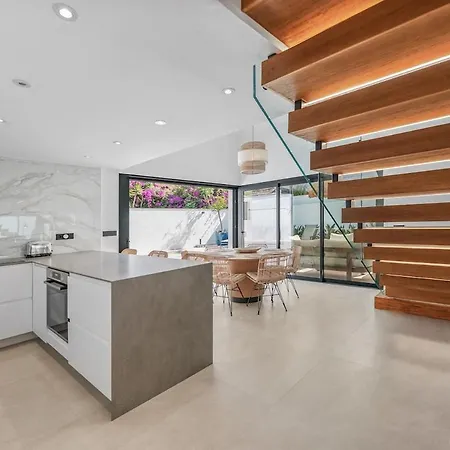 فيلة Golden Mile 4 Ensuite Br Private Pool *