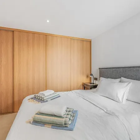 Golden Mile 4 Ensuite Br Private Pool فيلة *