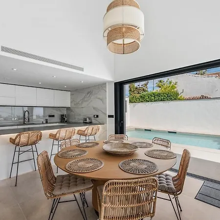 فيلة Golden Mile 4 Ensuite Br Private Pool ماربيا